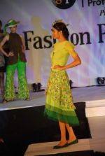 at Goradia fashion show in Mumbai on 4th May 2012JPG (223).JPG